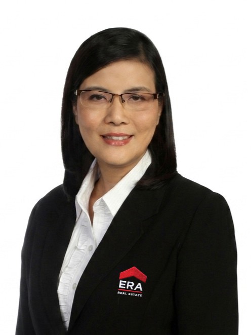 ELAINE CHAN